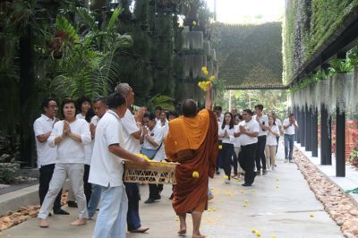 พุทธปฏิมากร ประจำวันเกิด สวนนงนุชพัทยา