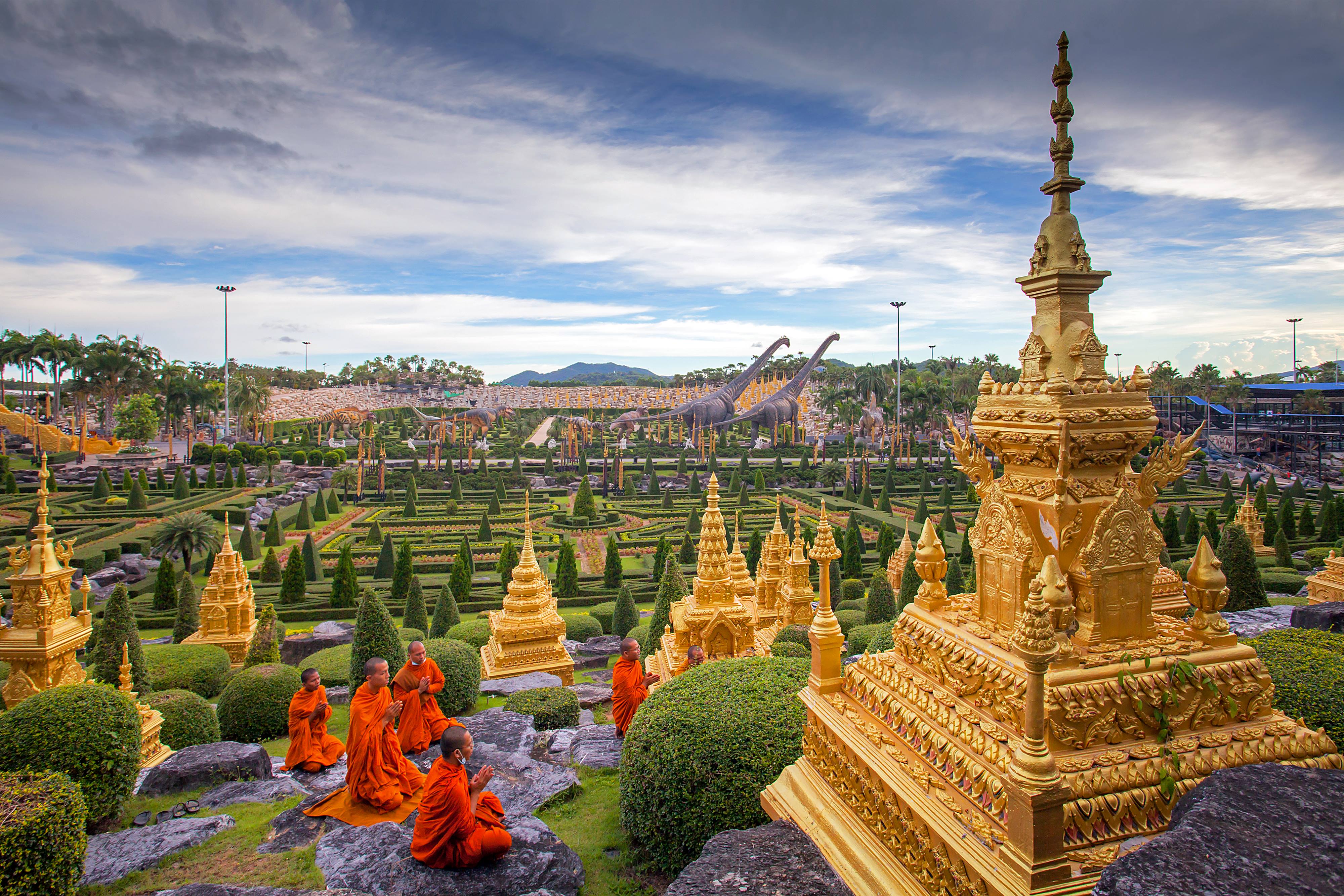 Nongnooch Pattaya Garden: A Learning Hub for Nature and Culture for All Ages